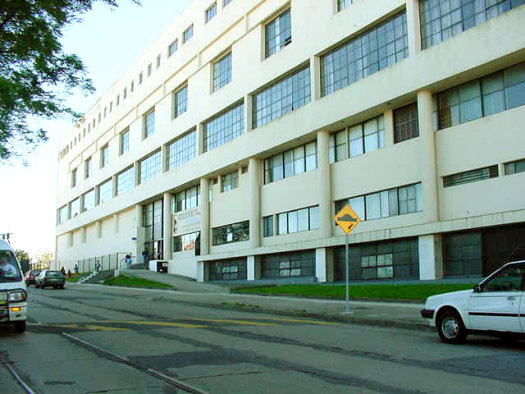 Escuela Domingo Savio (calle G. Piccioli)