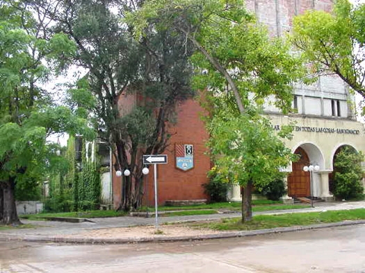 Rosell y Rius esquina F. Rodr�guez