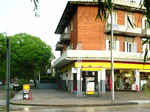 Av. Su�rez esquina Cisplatina