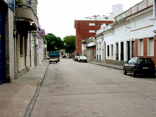 Prof. Bacigalupi entre Miguelete y Estrella del Norte