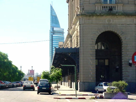 R�o Negro esquina La Paz
