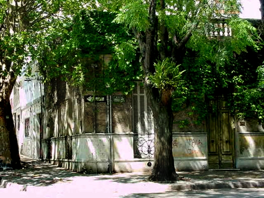 esquina Bartolito Mitre