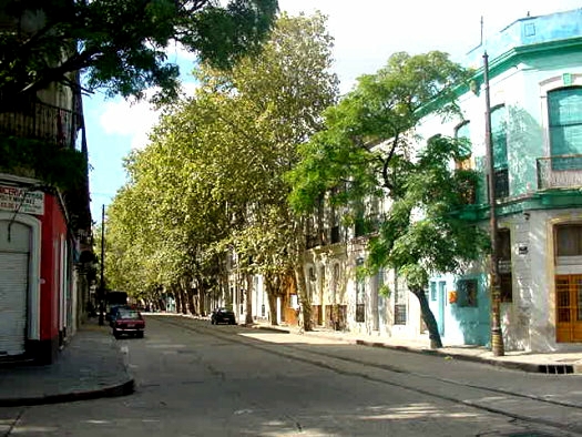 Marcelino Berthelot esquina Porongos