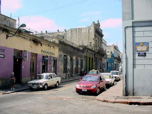25 de Mayo esquina Guaran�