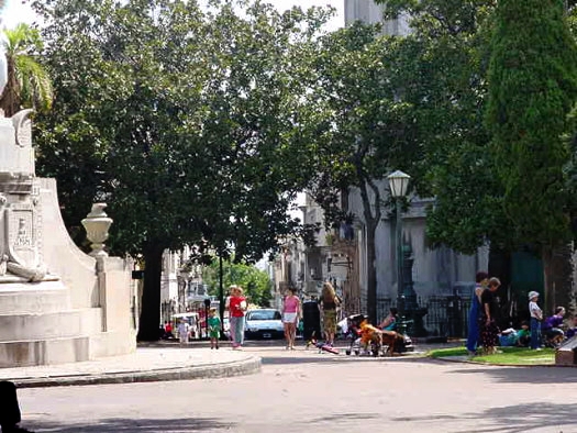 Calle Washington desde la Plaza Zabala