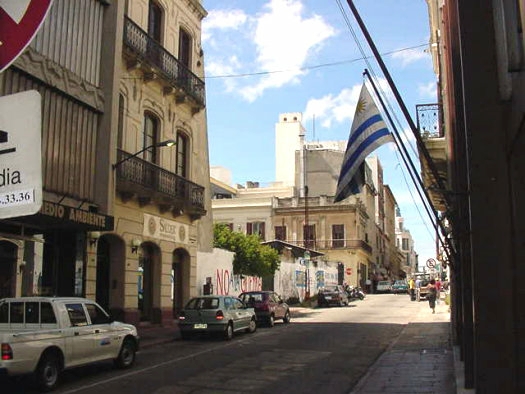 Zabala entre 25 de Mayo y Rinc�n