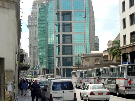 Buenos Aires entre Juan Carlos G�mez y Juncal