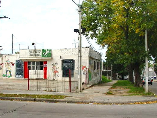Pernas esquina Cabrera