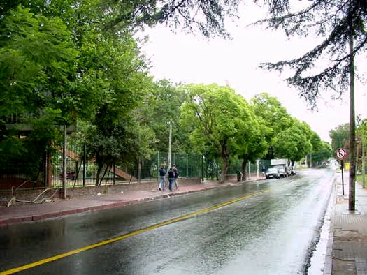 Av. Lucas Obes desde Garc�a Lorca