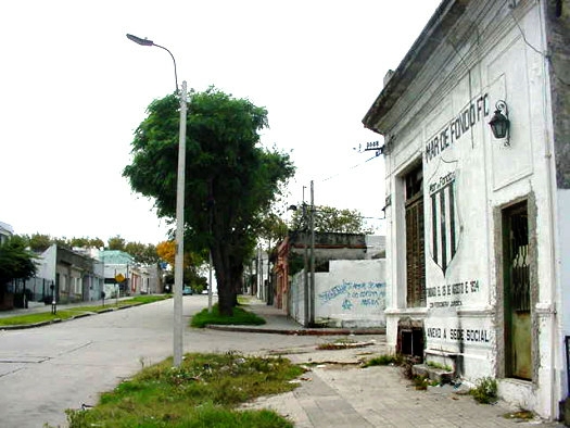 Juan B. Morelli esquina Pernas