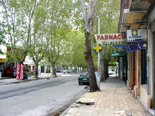 Comercio casi Azara (desde Agust�n Sosa)