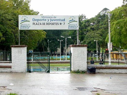 Plaza de Deportes No.7 (desde Agraciada)