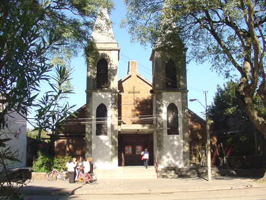Parroquia Santa Rita (calle Besares)