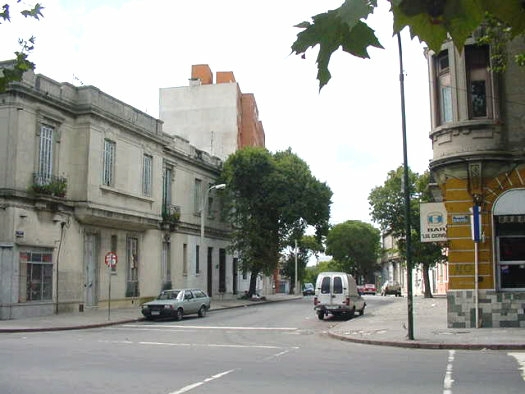 Marmaraj� esquina Agraciada