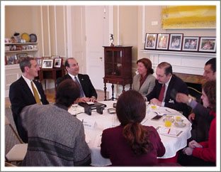 Photo of Ambassador Silverstein and Assistant Secretary Noriega with the uruguayan media